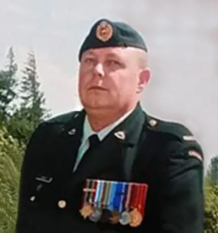 MWO/Adjum Thomas Ayer, CD