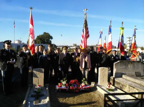 Graveside Comemmoration of War Dead