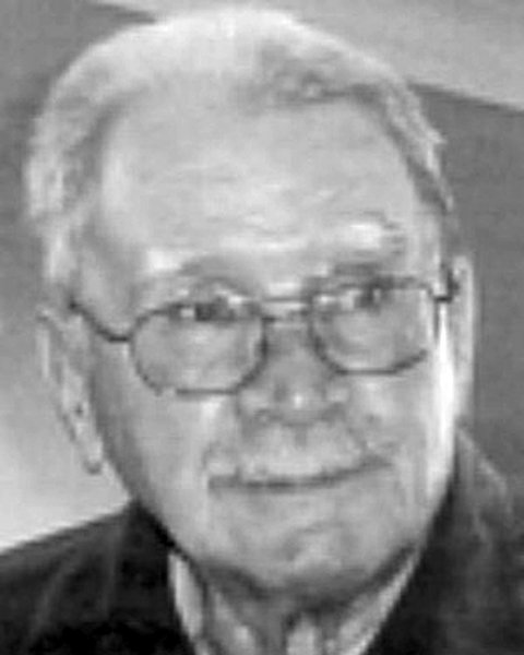 Capt Forrest Lynn Chapman (Ret'd)