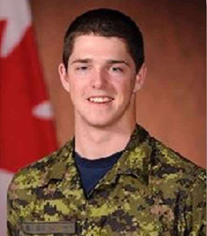 MCpl // Cplc Neil Mannion, CD