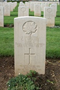 Sapper Colin Stephen Murphy's Headstone in the Cassino Commonwealth War Cemetery