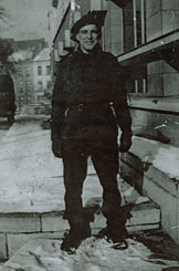 Norman Purcell shortly after his stay in hospital because of shrapnel wounds. Ghent, 1944.