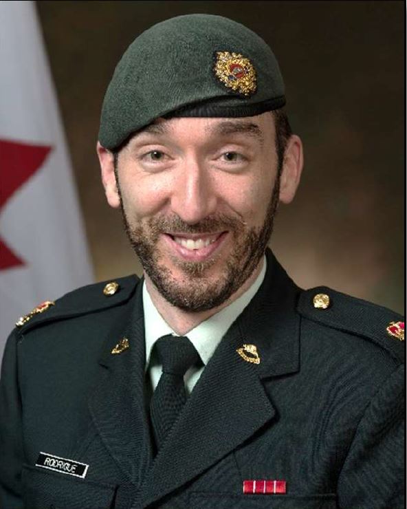 Maj M-E Rodrigue, CD