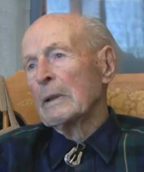 A/WC Tom Spear (Ret'd)