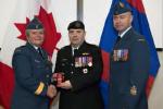 MGen Whitecross Major René Senneville and CWO Gilles Caouette // Mgén Whitecross, Major René Senneville, et l’Adjuc Gilles Caouette