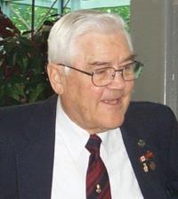MWO Wallace "Bud" MacKinnon, CD (Ret'd)