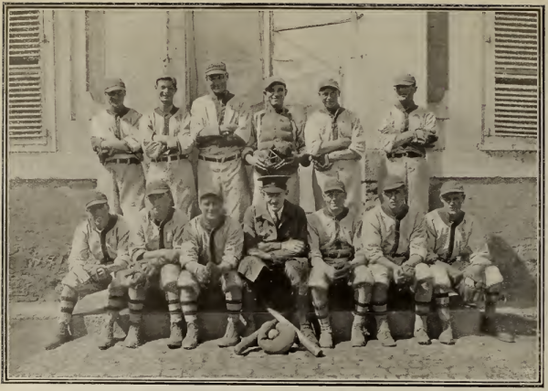 The 7th Canadian Engineer Battalion baseball team Library and Archives Canada