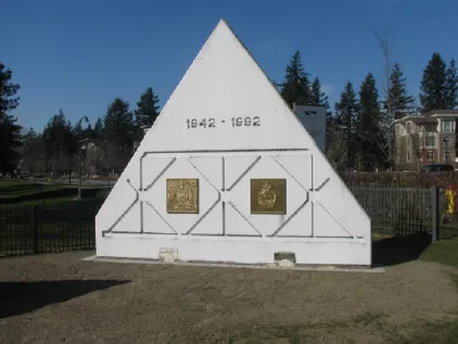 50 year Memorial – 1942 - 1992 // Monument commémoratif de 50 ans 1942-1992