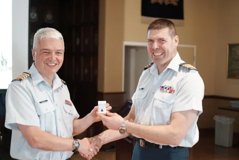 Service Pin