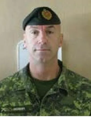 WO Curtis McInnis, CD