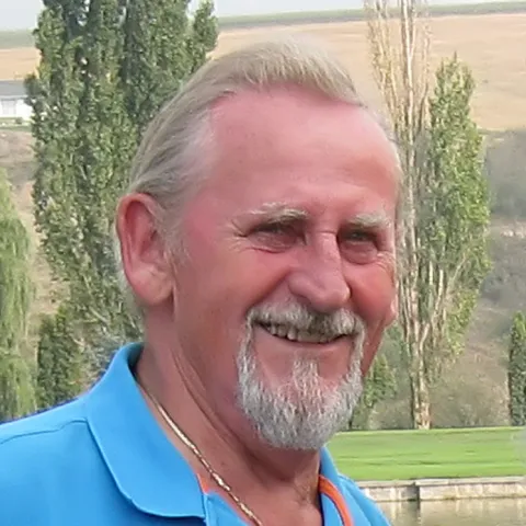  Keith Wayne Russell 
