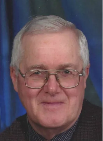 WO Robert Perkin Smith, CD (Ret'd) 