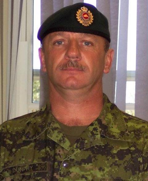 WO Gerry Dunphy, CD